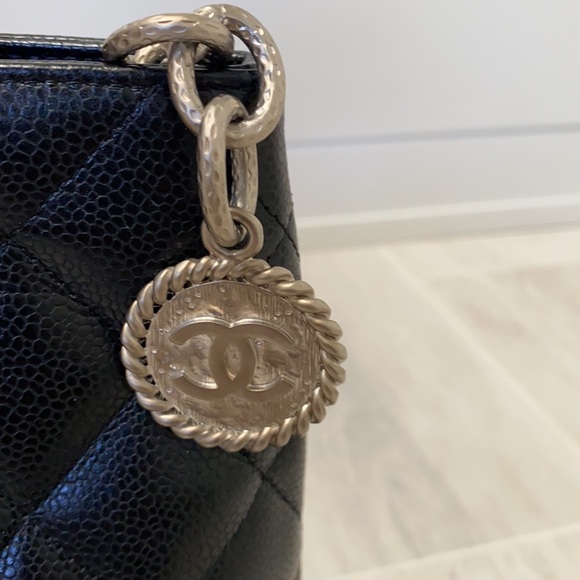 Chanel Medallion Quilted Tote Bag - Picture 10 of 11